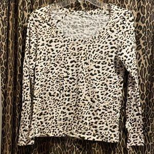 Banana 🍌 Republic Cozy Slub S Long Sleeve Leopard 🐆 T-shirt